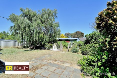 Property photo of 19 Clianthus Way Koongamia WA 6056