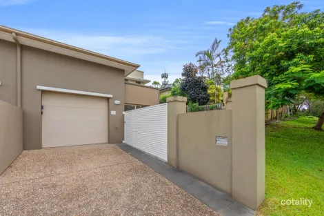 2/1 North Shore Ave, Varsity Lakes, QLD 4227