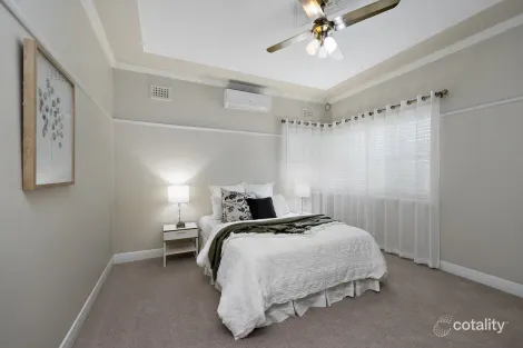 Property photo of 100 Grinsell Street Kotara NSW 2289