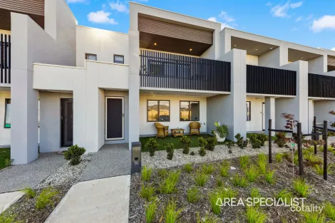 Property photo of 70 Alexander Boulevard Clyde North VIC 3978