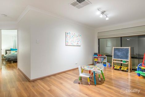 Property photo of 35 Giudice Way Yangebup WA 6164