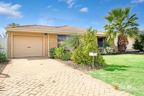 Property photo of 4 Canopy Court Banksia Grove WA 6031