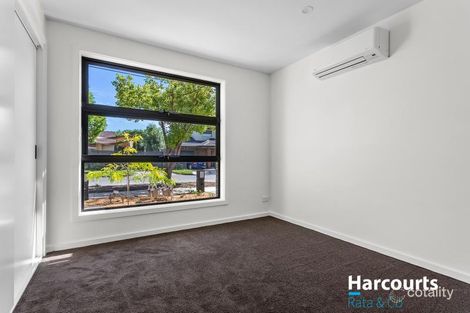 Property photo of 2/3 McComas Street Reservoir VIC 3073