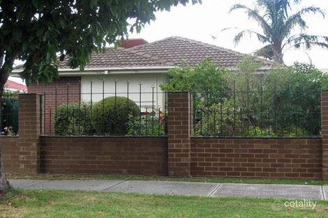 2 Beverley St, Kings Park, VIC 3021