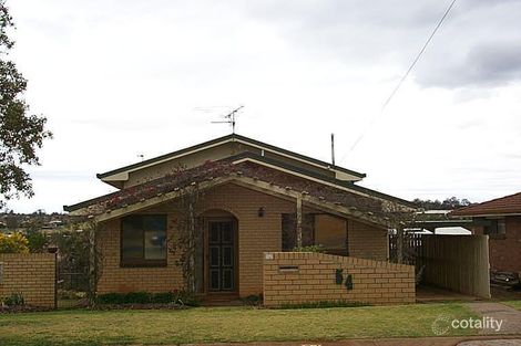 54 Hoepper St, Kearneys Spring, QLD 4350