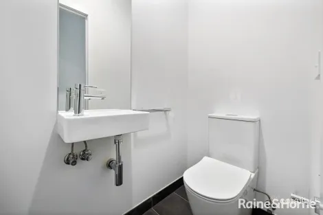 Property photo of 6 Sykes Walk St Albans VIC 3021