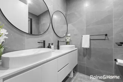 Property photo of 19 Jacksonia Drive Mickleham VIC 3064