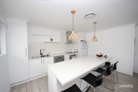 6/32 Peerless Ave, Mermaid Beach, QLD 4218