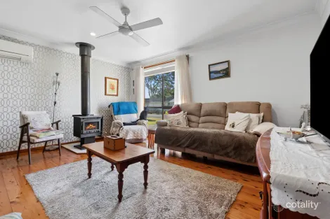 Property photo of 2/80 The Corso Gorokan NSW 2263