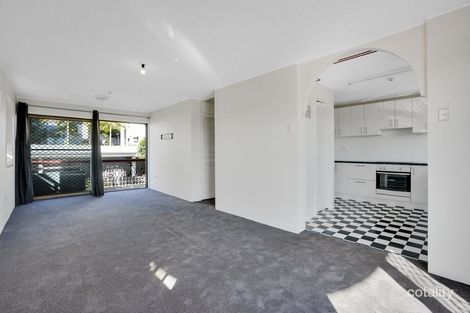 Property photo of 7/7 Kent Street West Gladstone QLD 4680