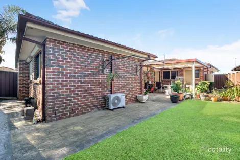 Property photo of 48 Kendall Drive Casula NSW 2170