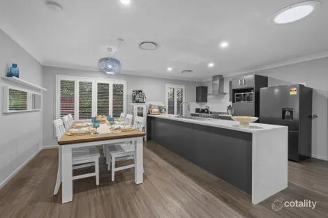 Property photo of 23 Makepeace Place Bellbowrie QLD 4070
