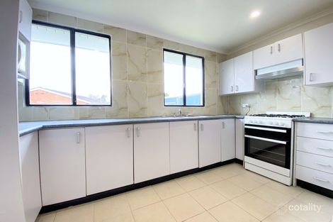 Property photo of 5 Foxlow Place Airds NSW 2560