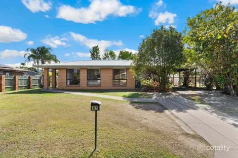 17 Danker St, Norman Gardens, QLD 4701