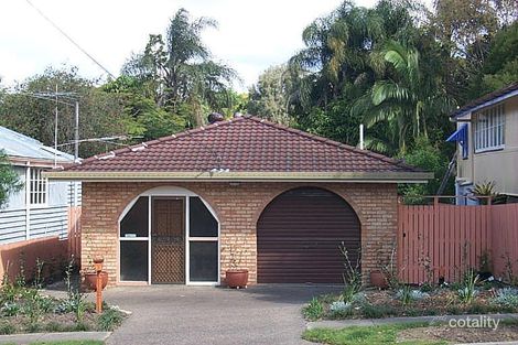 34 Ellesmere St, Yeronga, QLD 4104