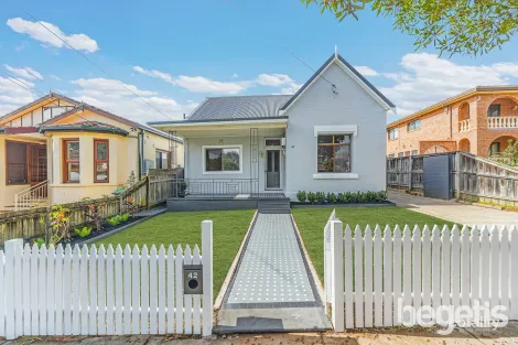 Property photo of 42 Robinson Street Croydon NSW 2132