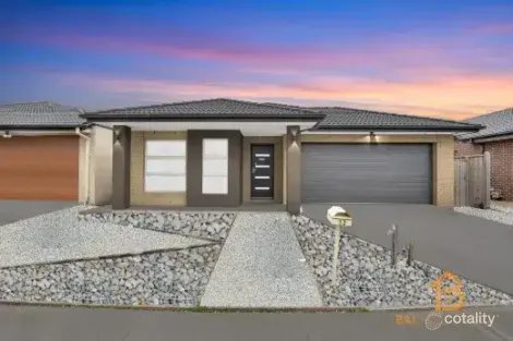 12 Duckworth St, Truganina, VIC 3029