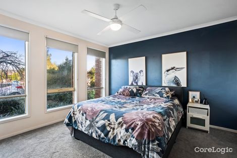 Property photo of 12 Scherbourg Place Hoppers Crossing VIC 3029