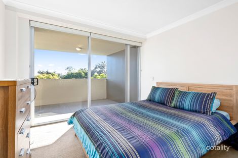 Property photo of 3302/12-14 Executive Drive Burleigh Waters QLD 4220