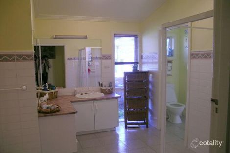 Property photo of 11 Hamelin Street White Hills VIC 3550