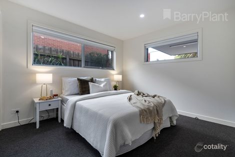 Property photo of 1/1 Lake Grove Coburg North VIC 3058