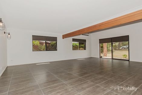 Property photo of 18 Carinya Crescent Karana Downs QLD 4306