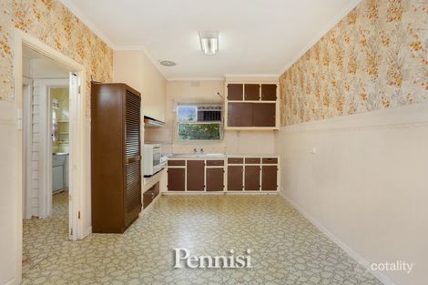 Property photo of 50 Watt Avenue Oak Park VIC 3046