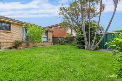 Property photo of 18 Flinders Avenue Kiama Downs NSW 2533