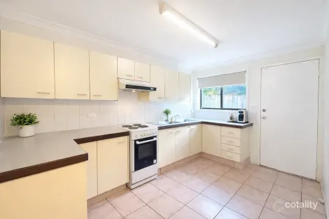 Property photo of 33/93 Barbaralla Drive Springwood QLD 4127