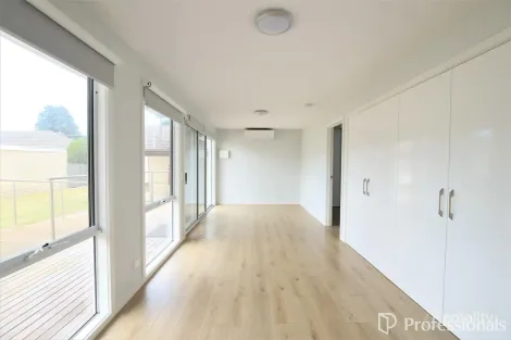 Property photo of 41 Regent Avenue Springvale VIC 3171