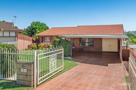 Property photo of 7 Curtiss Place Raby NSW 2566