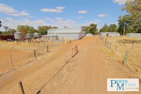 1627 Great Southern Hwy, Woottating, WA 6562