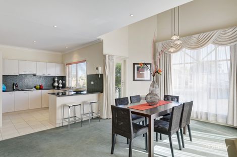 Property photo of 13/65-67 Cotham Road Kew VIC 3101