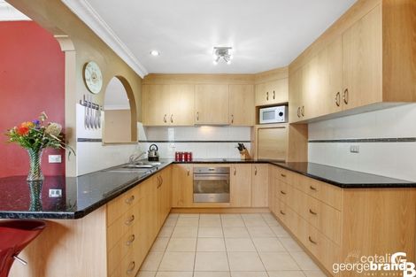 Property photo of 11 Courigal Avenue Kincumber NSW 2251