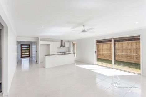 Property photo of 6 Culgoa Drive Plainland QLD 4341