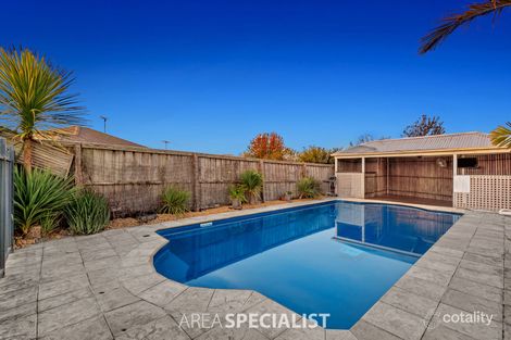 Property photo of 3 Flametree Circuit Cranbourne VIC 3977