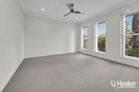 8 Seawest St, Yarrabilba, QLD 4207