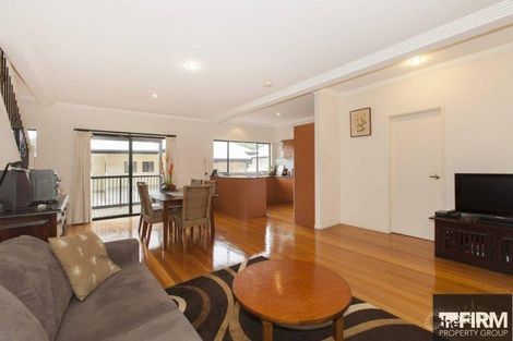 Property photo of 4/65 Indooroopilly Road Taringa QLD 4068
