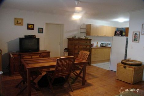 Property photo of 1/61 Errol Avenue Paradise Point QLD 4216