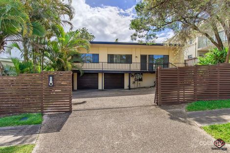 Property photo of 17 Chirn Crescent Labrador QLD 4215