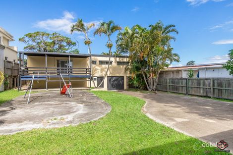 Property photo of 17 Chirn Crescent Labrador QLD 4215