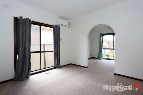 Property photo of 37 Arcade Way Avondale Heights VIC 3034