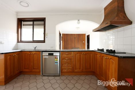 Property photo of 37 Arcade Way Avondale Heights VIC 3034
