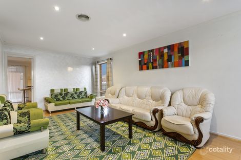 Property photo of 16 Blake Street Berwick VIC 3806