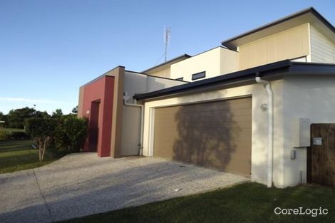 Property photo of 2/43 Creekside Esplanade Cooloola Cove QLD 4580