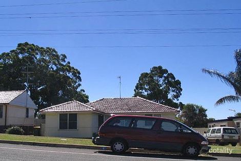 6 Madigan Bvd, Mount Warrigal, NSW 2528