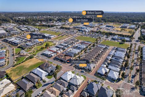 Property photo of 5 Ryhill Crescent Wellard WA 6170