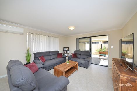 Property photo of 3 Nalgan Court Carramar WA 6031