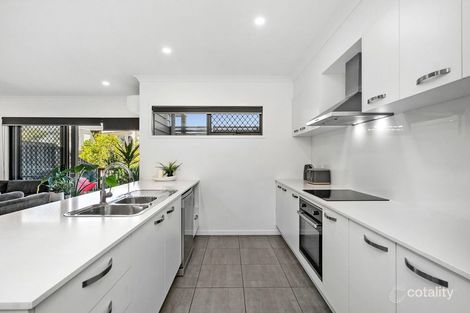 Property photo of 18 Solace Place Birtinya QLD 4575