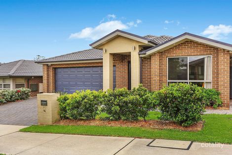 12 Stanley Ave, Middleton Grange, NSW 2171